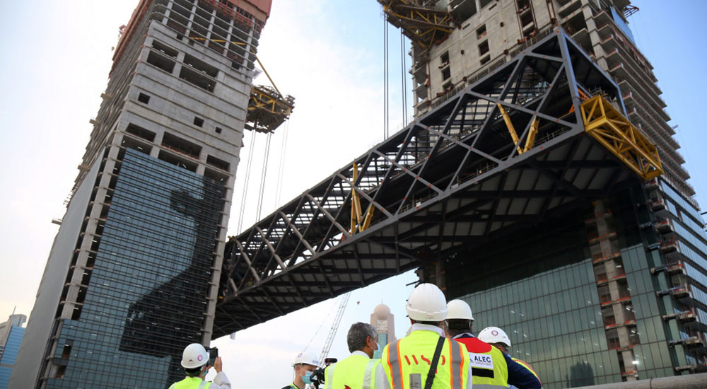Weighing over 8,000 tonnes, the cantilever will set new global standards in structural ingenuity.