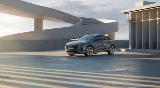 Audi e-tron S Sportback using 3 electric motors, virtual cockpit, MMI touch response